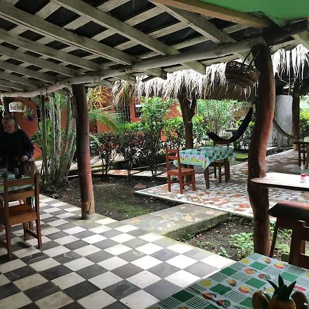 Hostal Asi Es Mi Tierra Balgue Exterior foto
