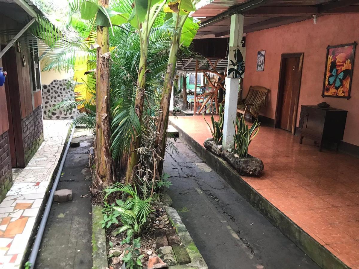 Hostal Asi Es Mi Tierra Balgue Exterior foto