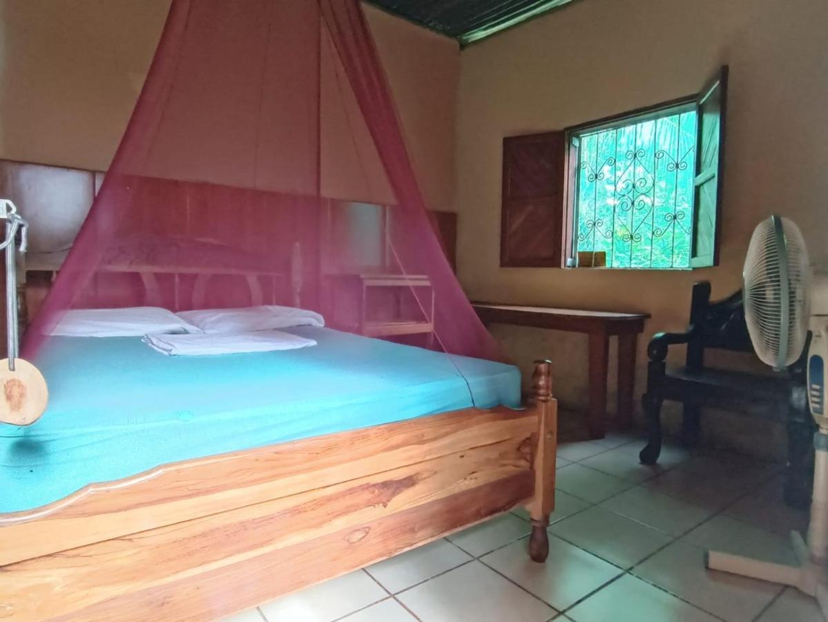 Hostal Asi Es Mi Tierra Balgue Exterior foto