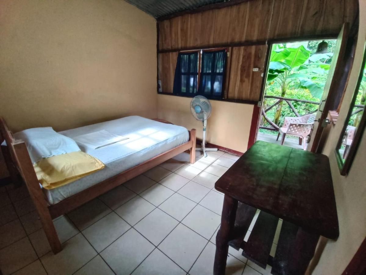 Hostal Asi Es Mi Tierra Balgue Exterior foto